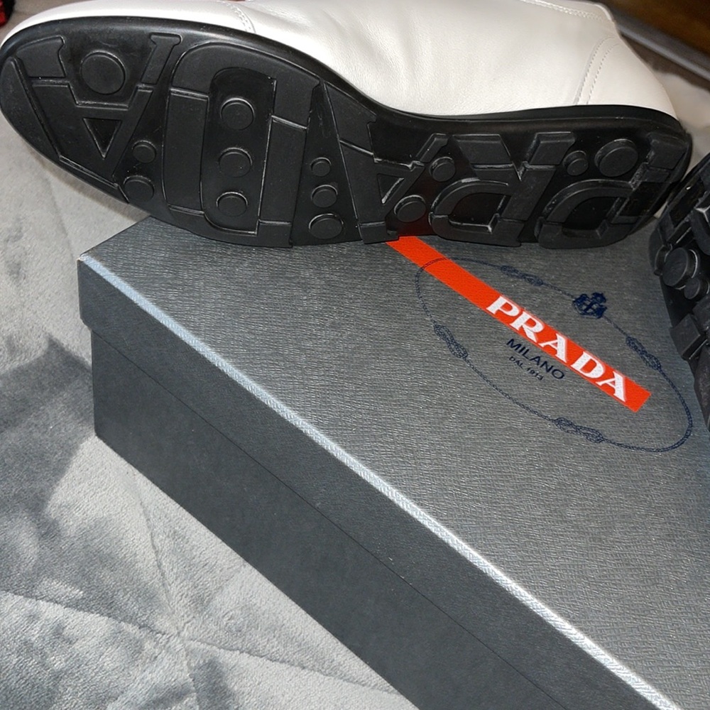 Prada preloved sneakers gorgeous pair excellent condition. - Picture 10 of 13